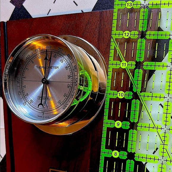 Vintage Barometer & Thermometer Wooden Plaque – Functional Elegance - Picture 11 of 12